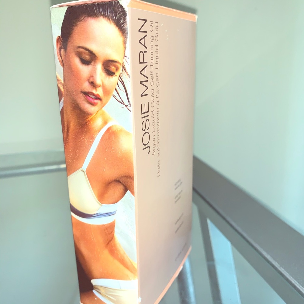 Josie Maran Tanning Kit